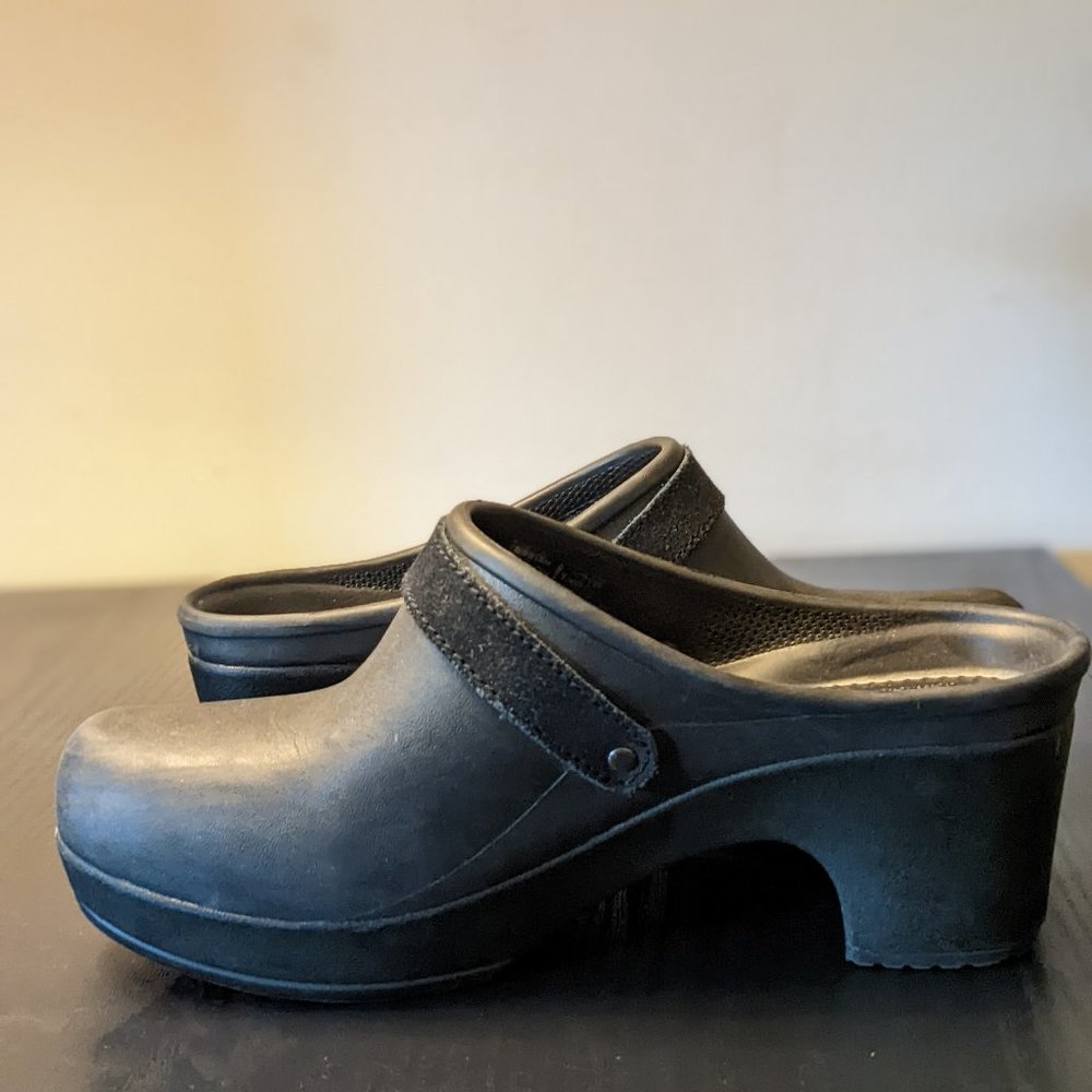 Crocs Sarah Black Rubber Slip On Mules